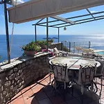 Stone - De Vivo Realty Villa Positano