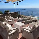 Villa Stone - De Vivo Realty Positano