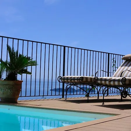 De Vivo Realty - Stone Willa
