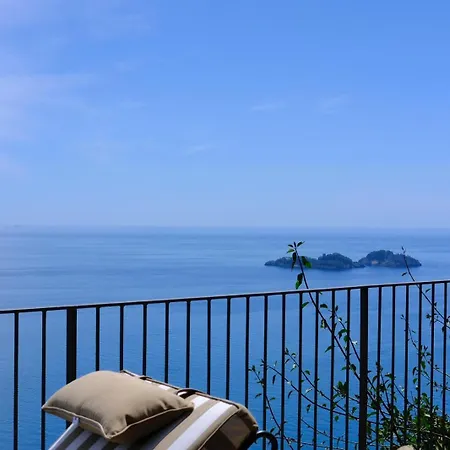 Stone - De Vivo Realty * ポジターノ